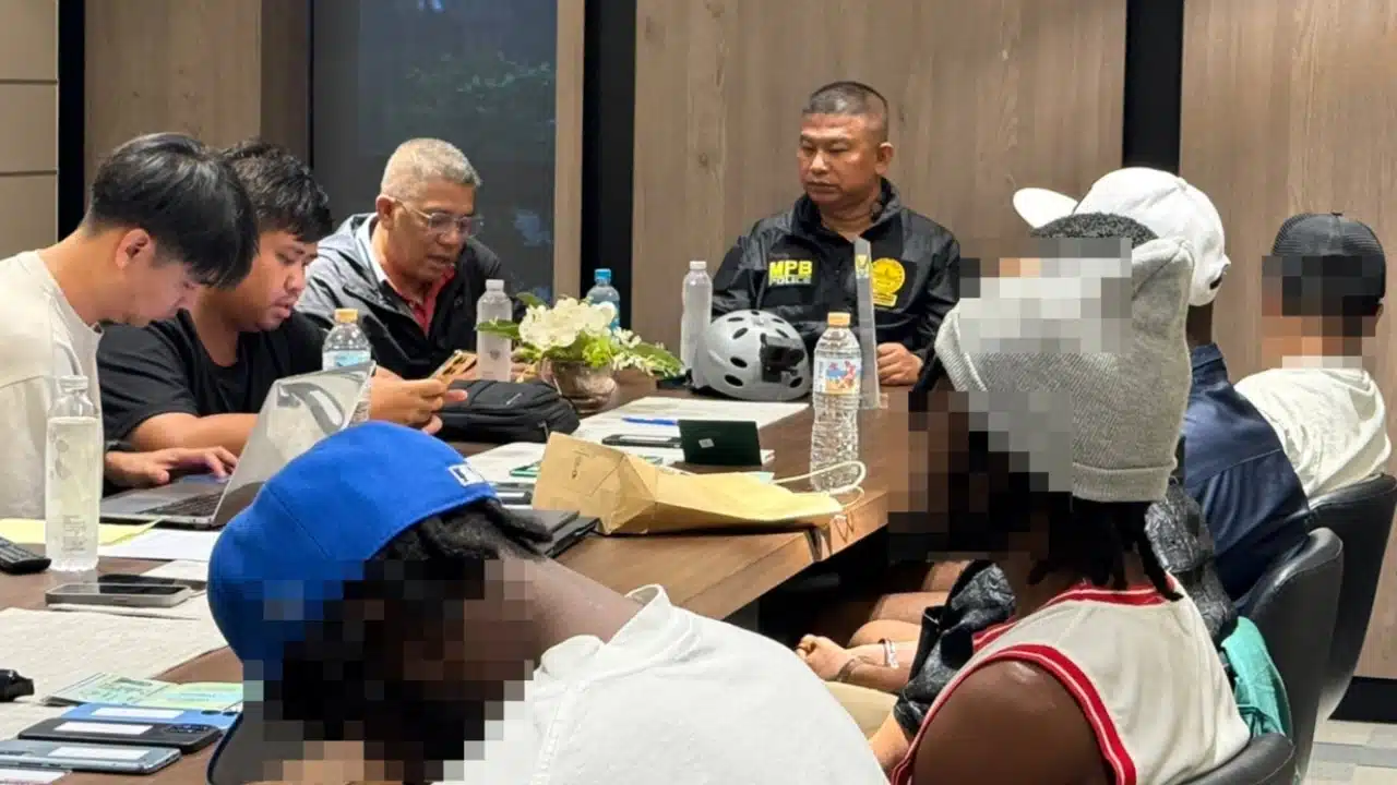 การ police ทั่วไทยได้ทําการปฏิบัติการใหญ่โตเพื่อต่อต้านเครือข่ายมิจฉาชีพรักสากล